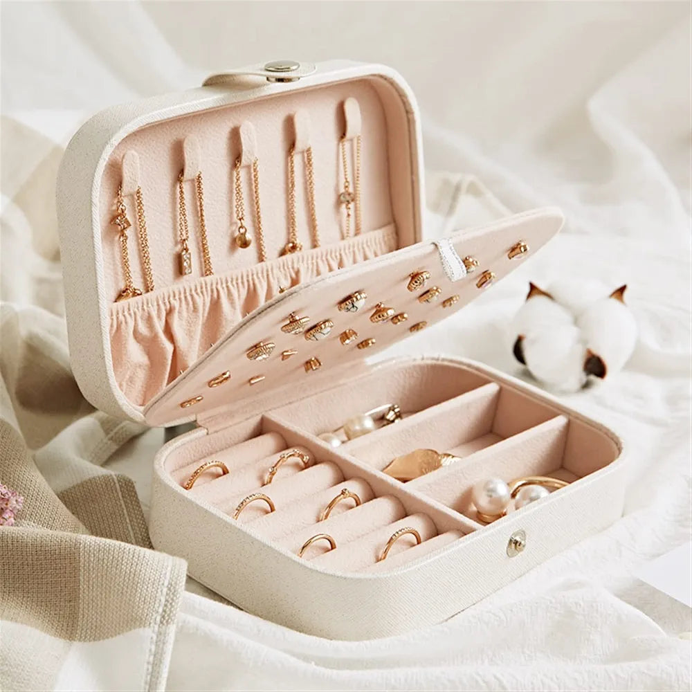 Travel Jewelry Organizer Portable Travel Jewelry Boxes For Women and Girls Pink Jewelry Organizer Travel Case For Rings Earrings Necklace Bracelets